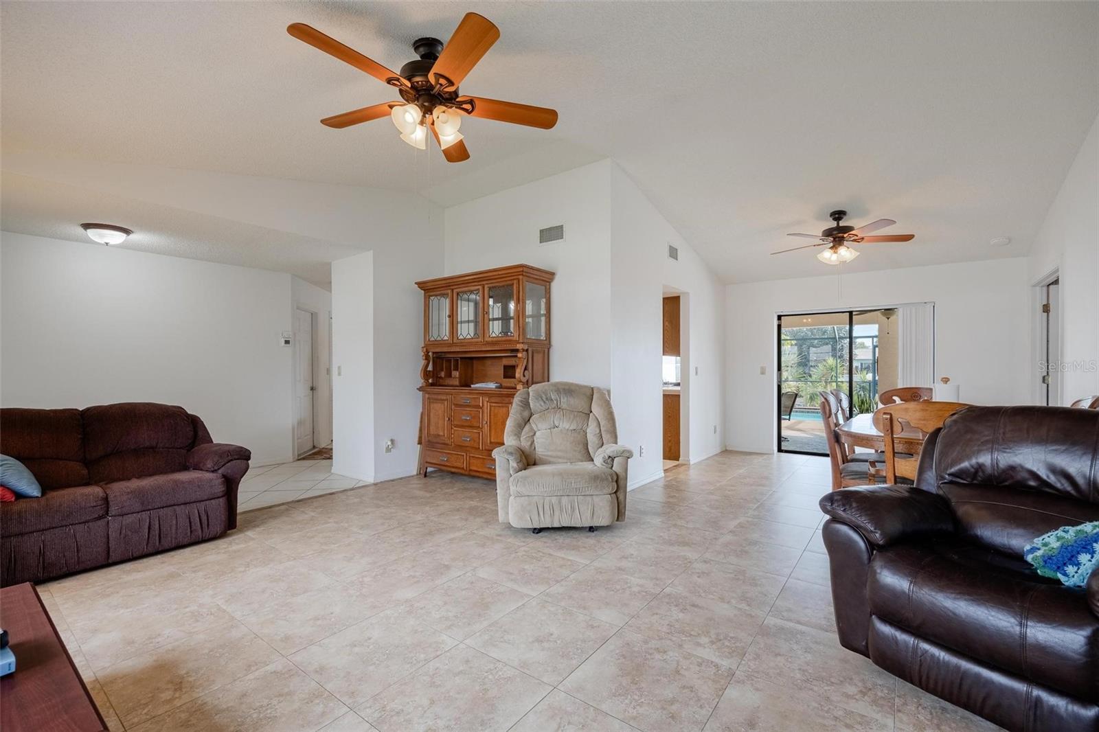 WATERWAY ESTS/FT MYERS - Residential