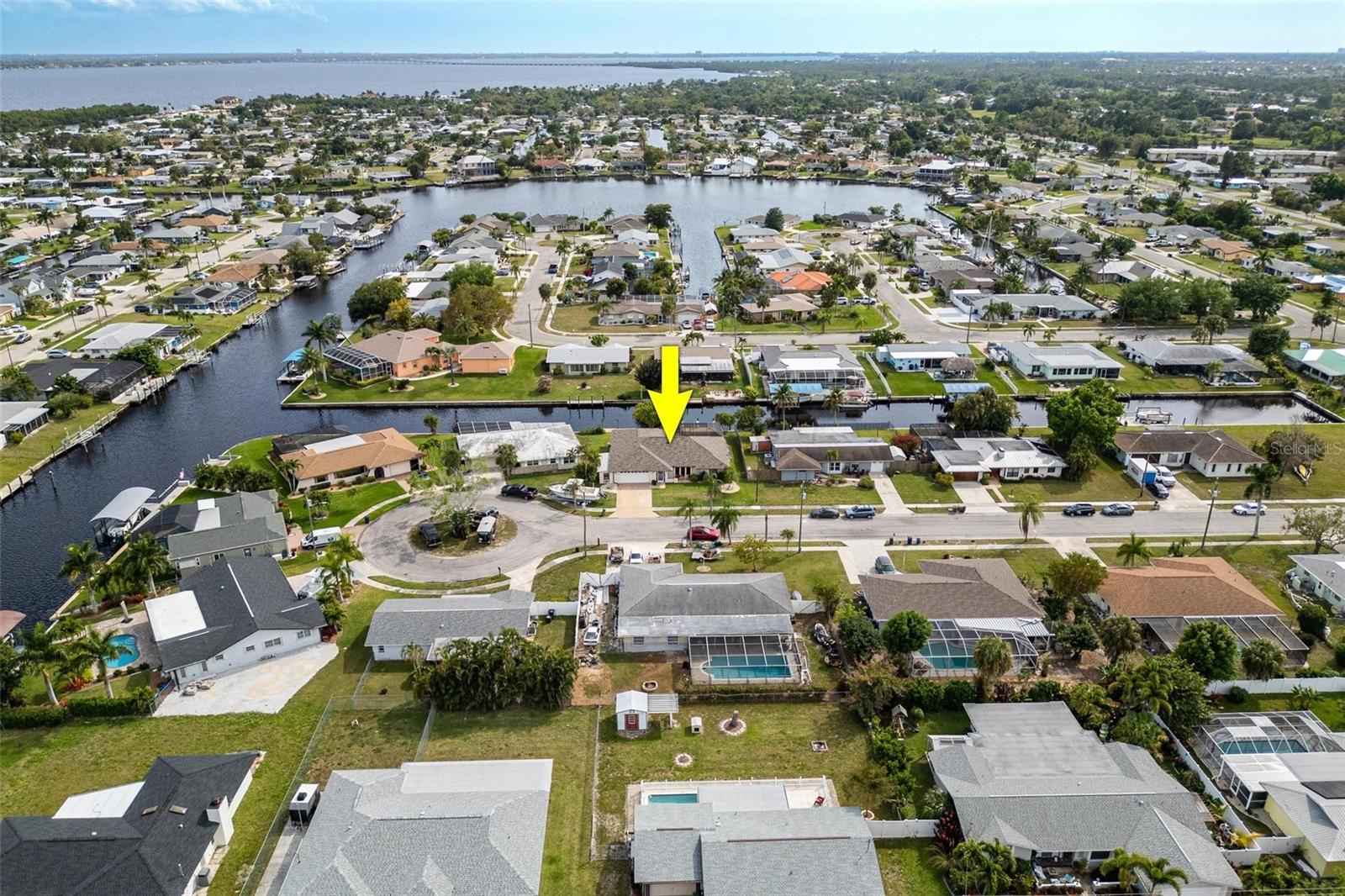 WATERWAY ESTS/FT MYERS - Residential