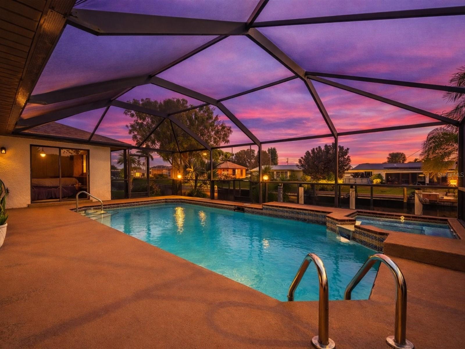 WATERWAY ESTS/FT MYERS - Residential