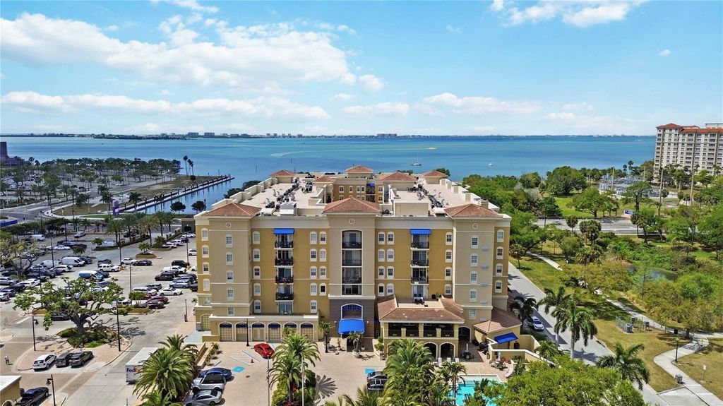 Photo of 1064 N Tamiami Trail #1406, Sarasota, FL 34236 (MLS # A4687760)