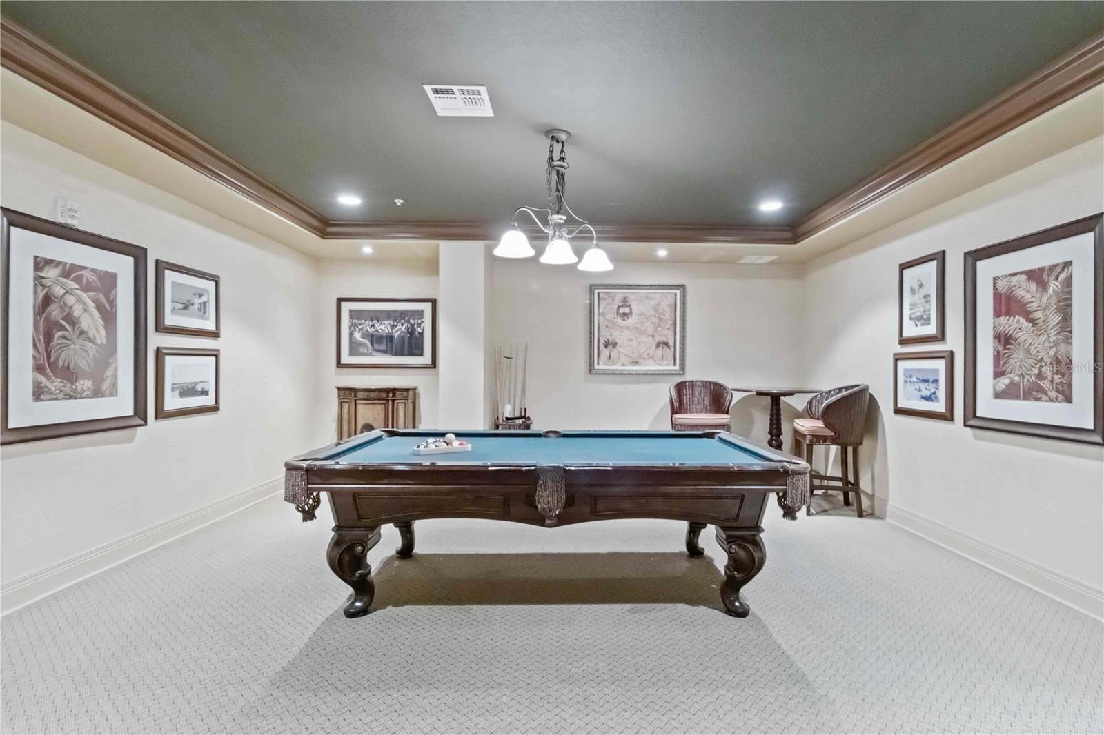 BROADWAY PROMENADE - Residential