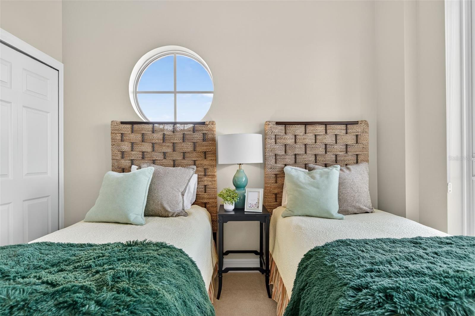 PHILLIPPI LANDINGS - Residential