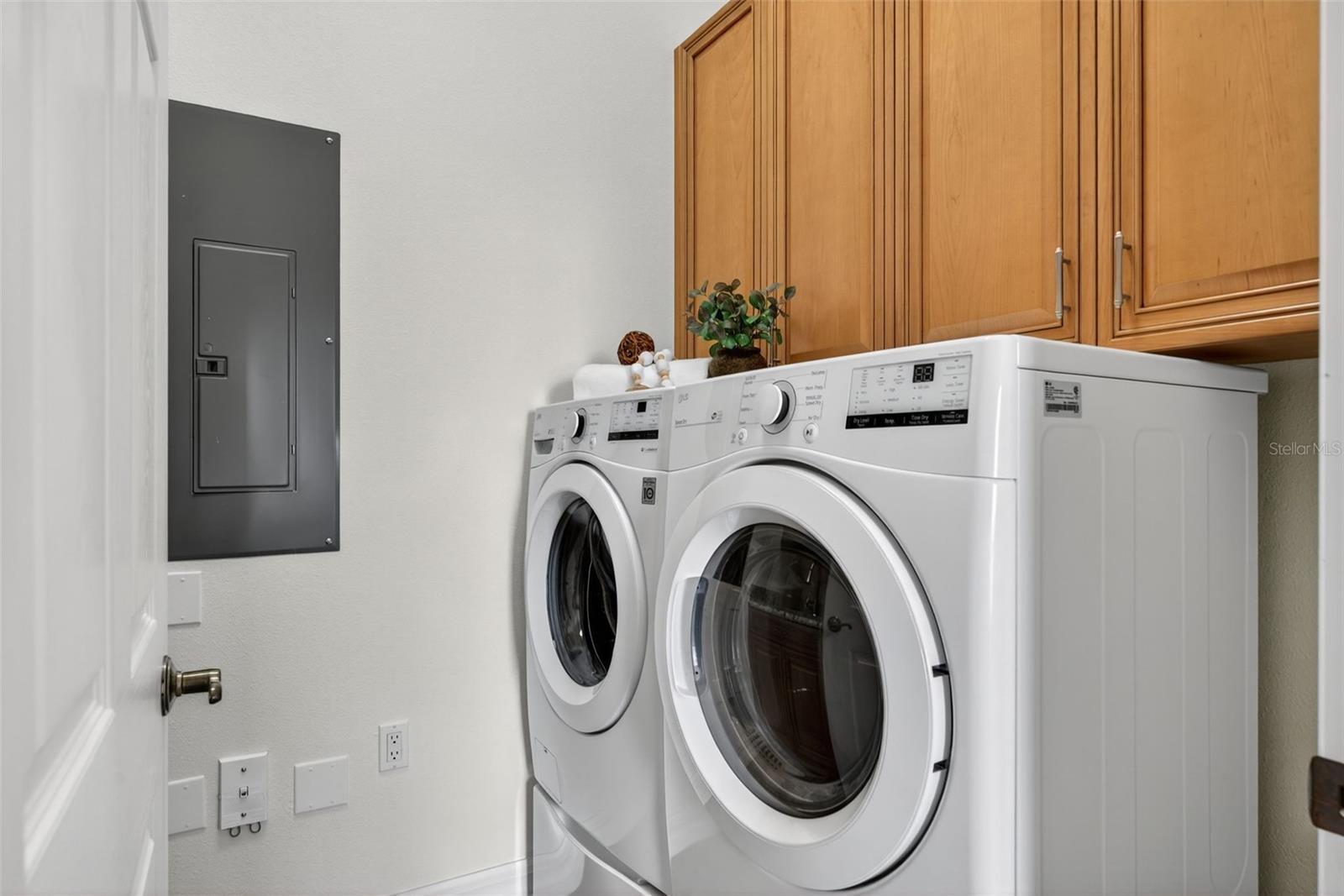 PHILLIPPI LANDINGS - Residential