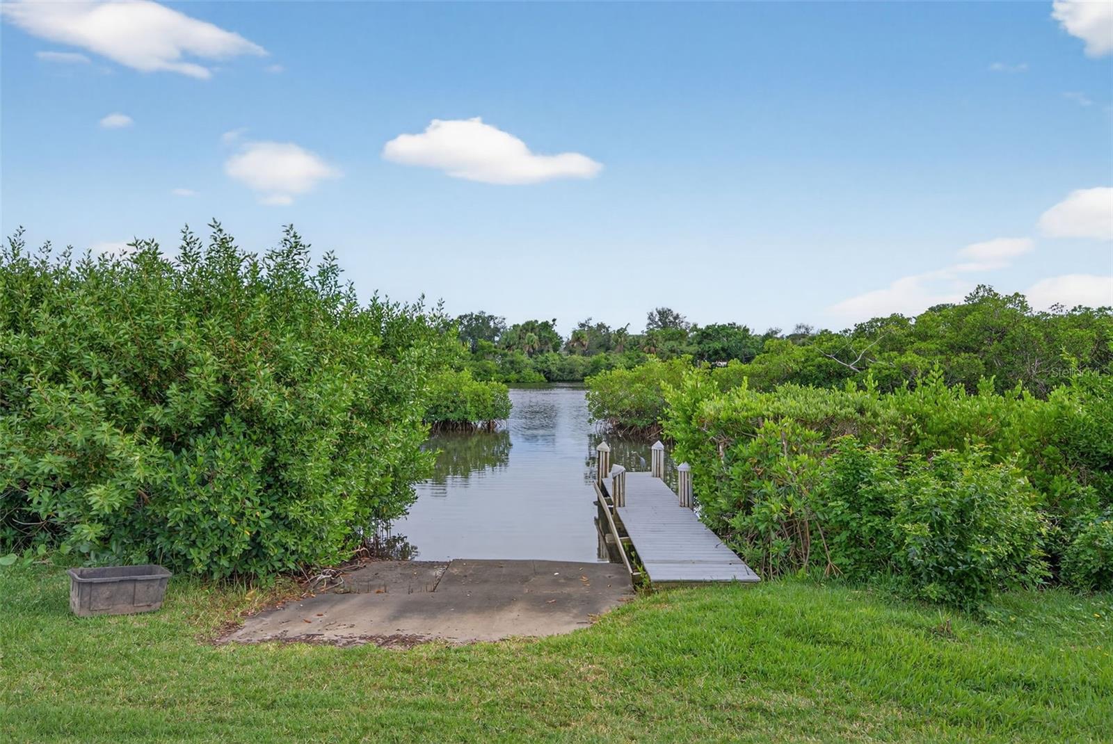 PHILLIPPI LANDINGS - Residential