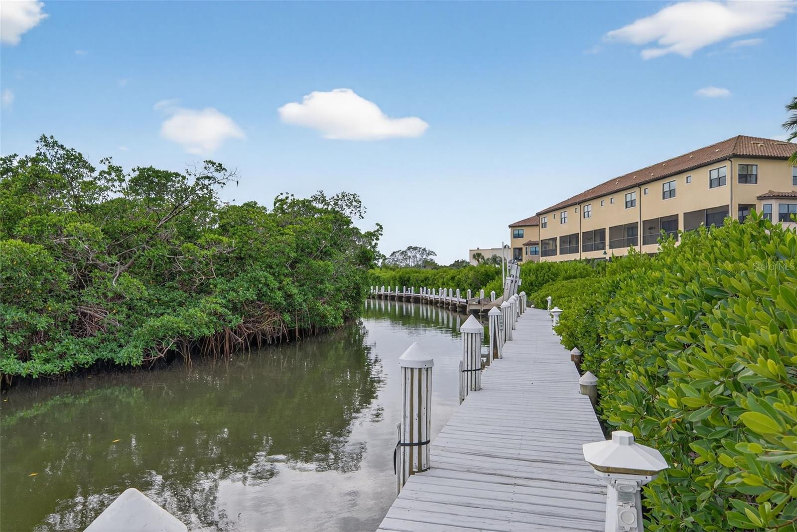 PHILLIPPI LANDINGS - Residential