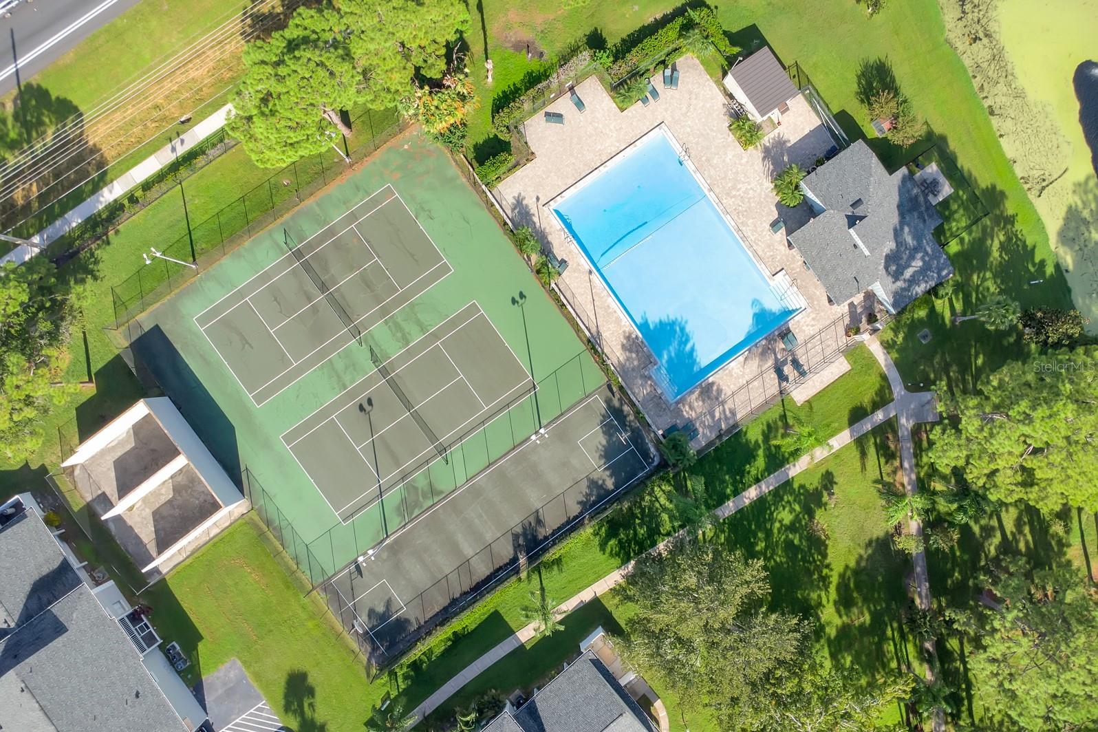 PINE SHADOWS CONDOMINIUM - Residential