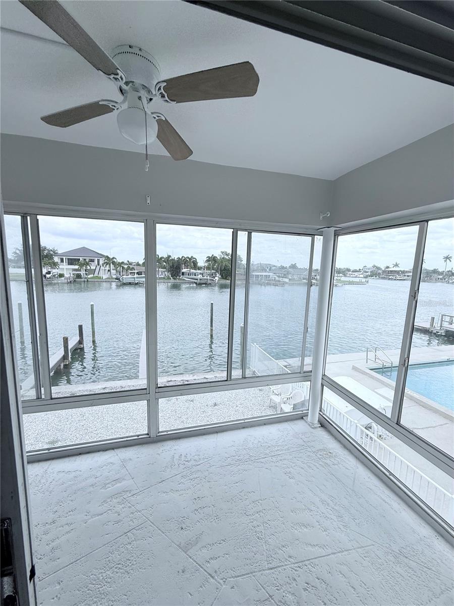 CAPRI ISLE SUB - Residential Lease