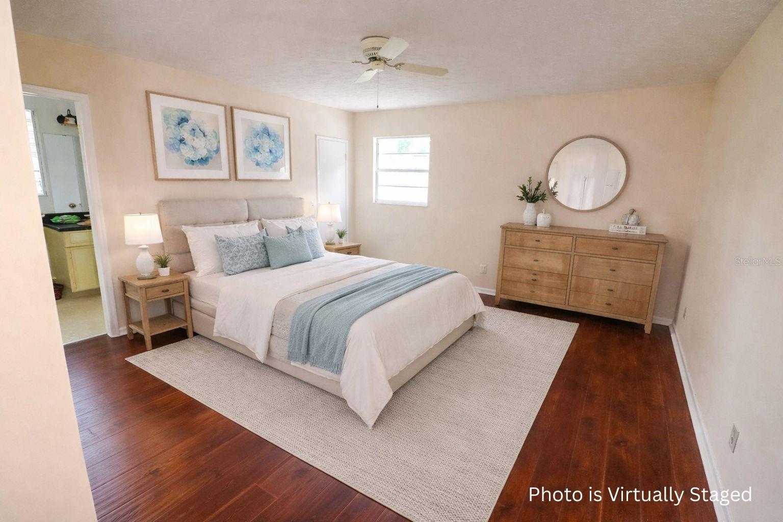 LAKESIDE ESTATES - Residential