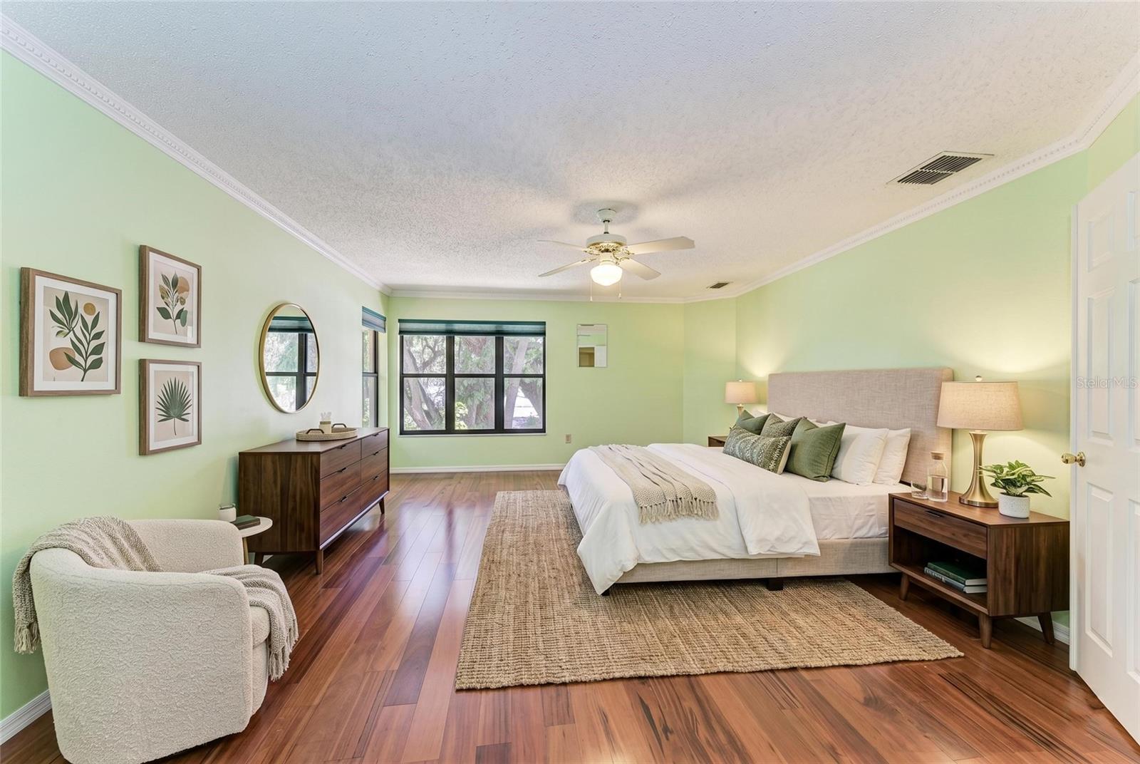 WOODLAND PARK - Residential