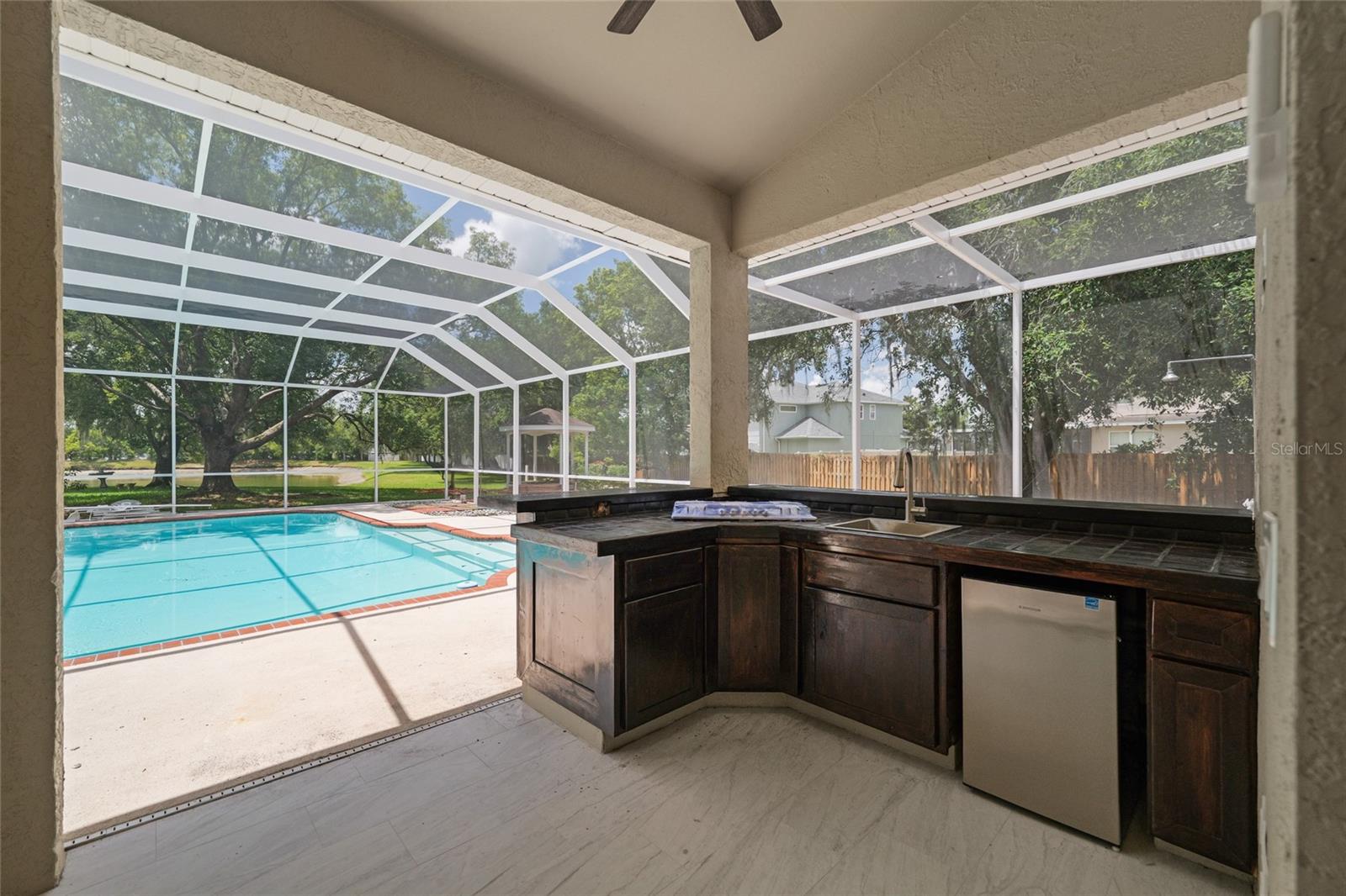 3519 SANDBURG LOOP