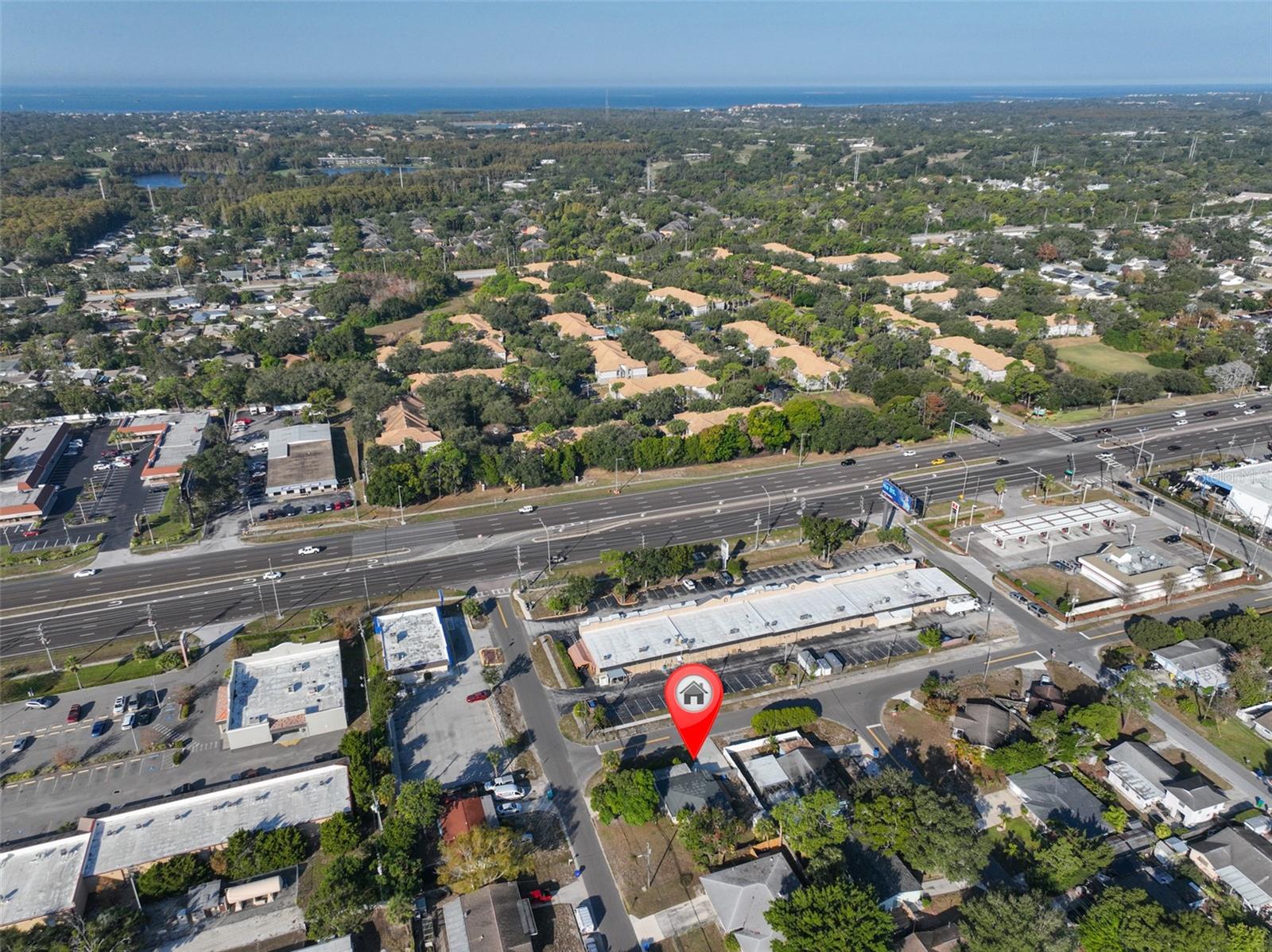 LAKE SHORE ESTATES - Residential Lease