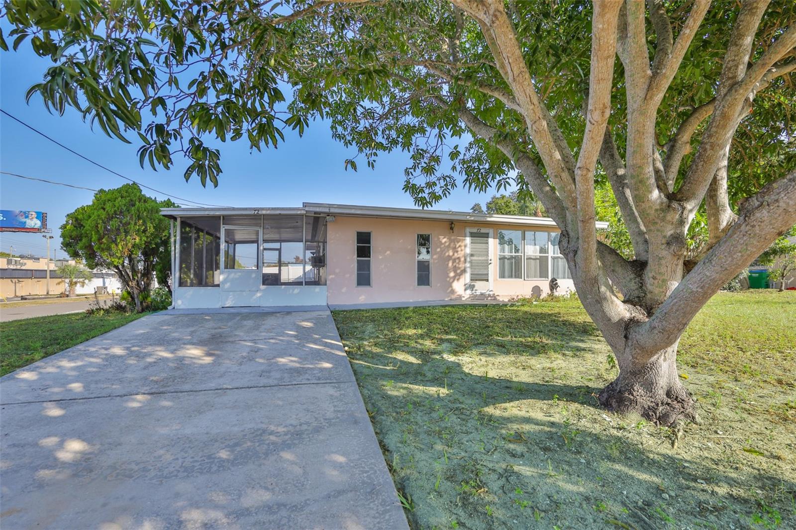 LAKE SHORE ESTATES - Residential Lease