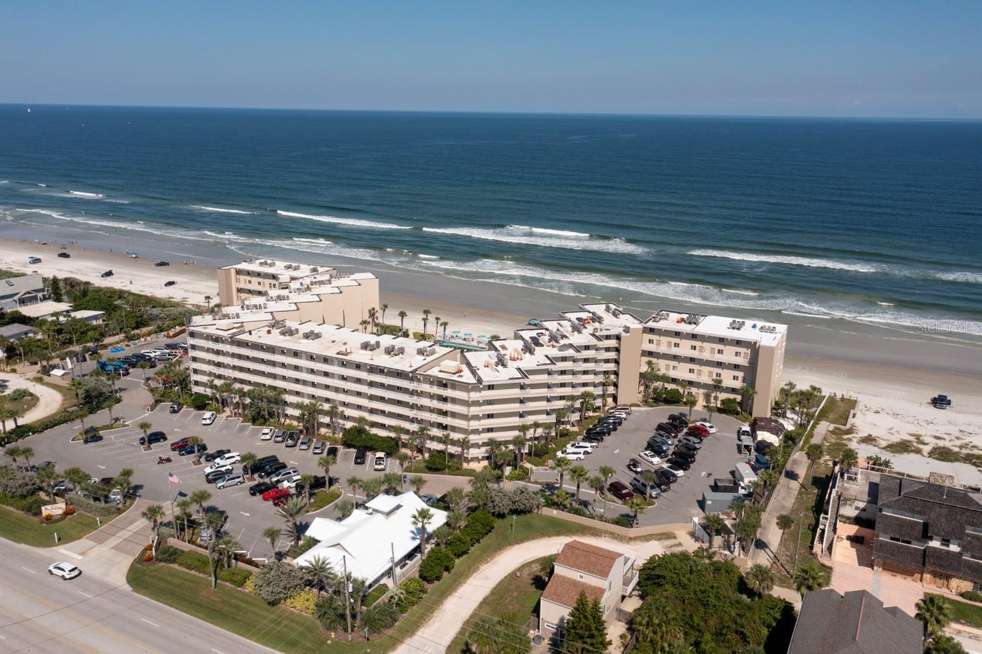 Pelican - Residential