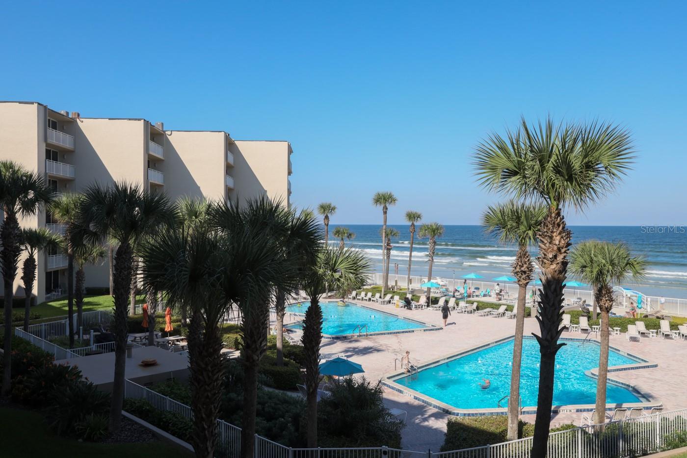 Pelican - Residential