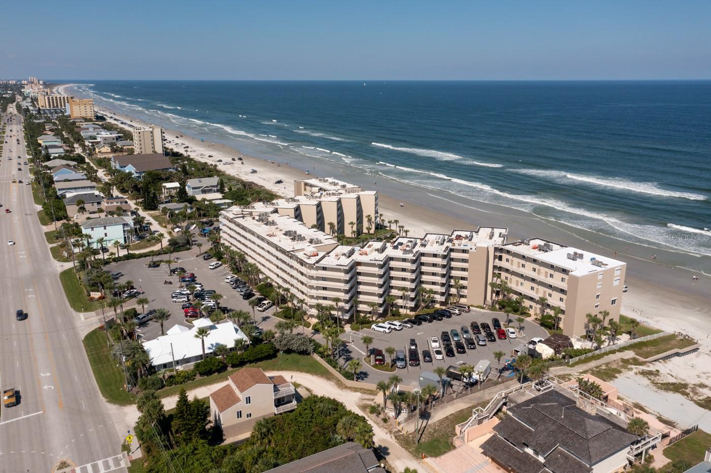 Pelican - Residential