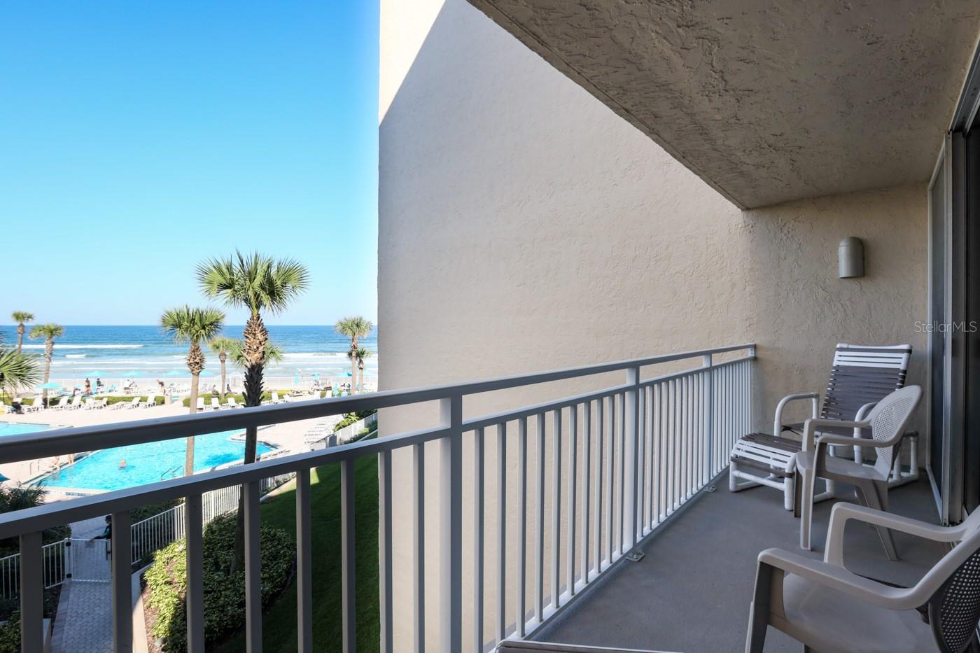 Pelican - Residential