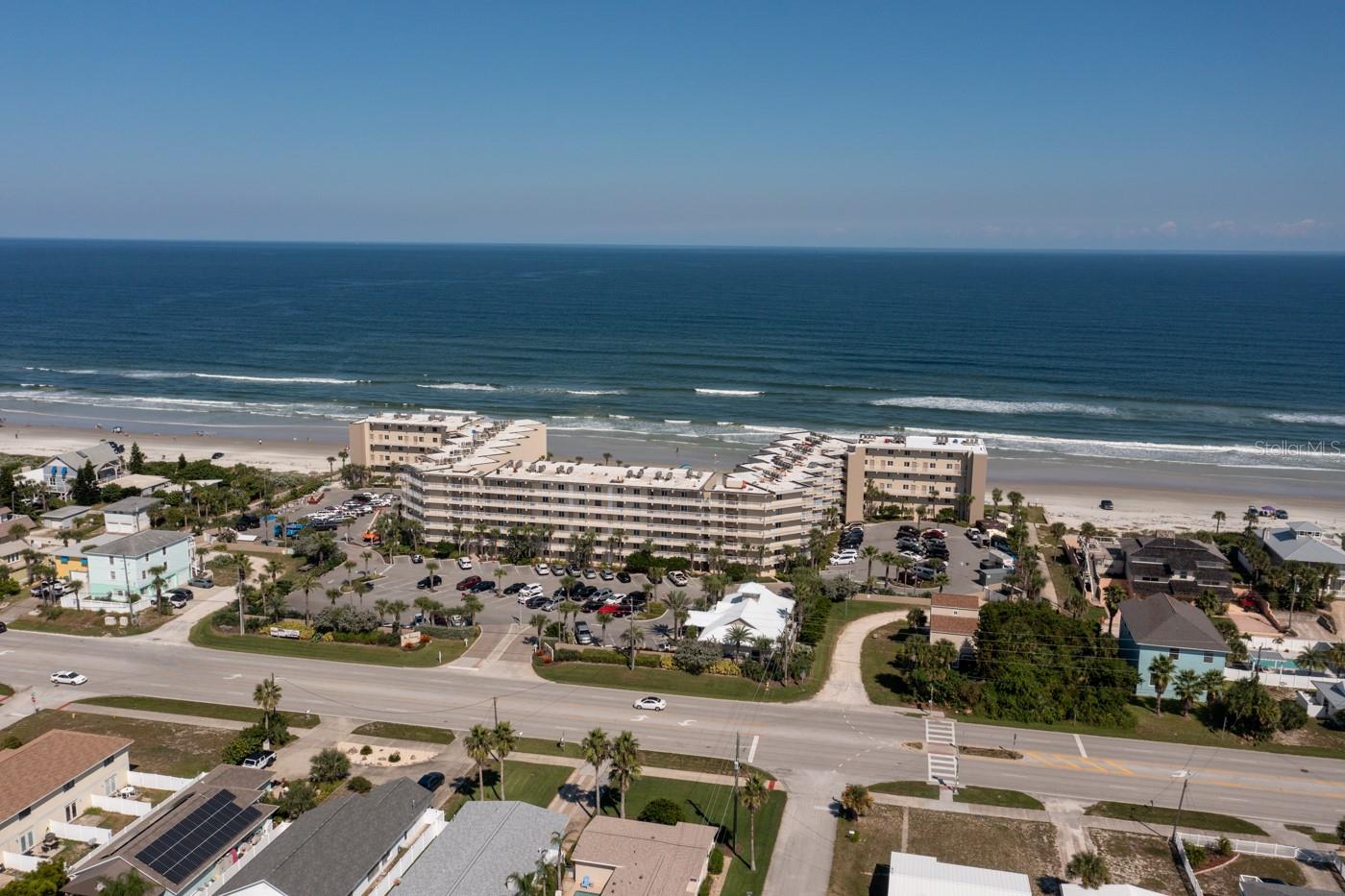 Pelican - Residential