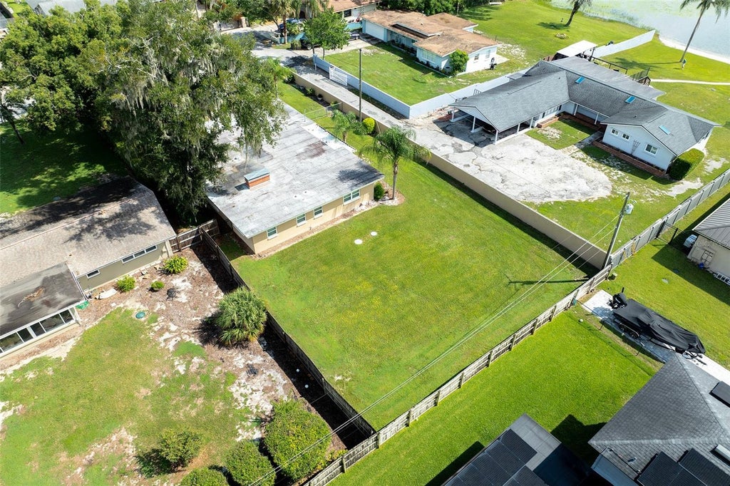 Photo of 180 E Faith Terrace, Maitland, FL 32751 (MLS # O6442967)