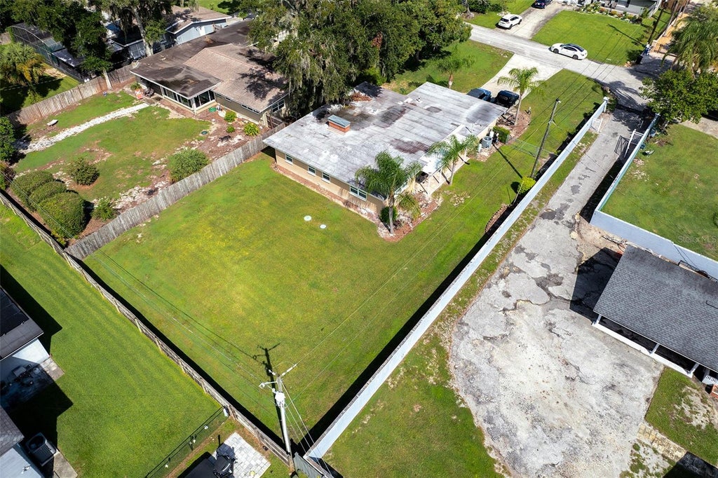 Photo of 180 E Faith Terrace, Maitland, FL 32751 (MLS # O6442967)