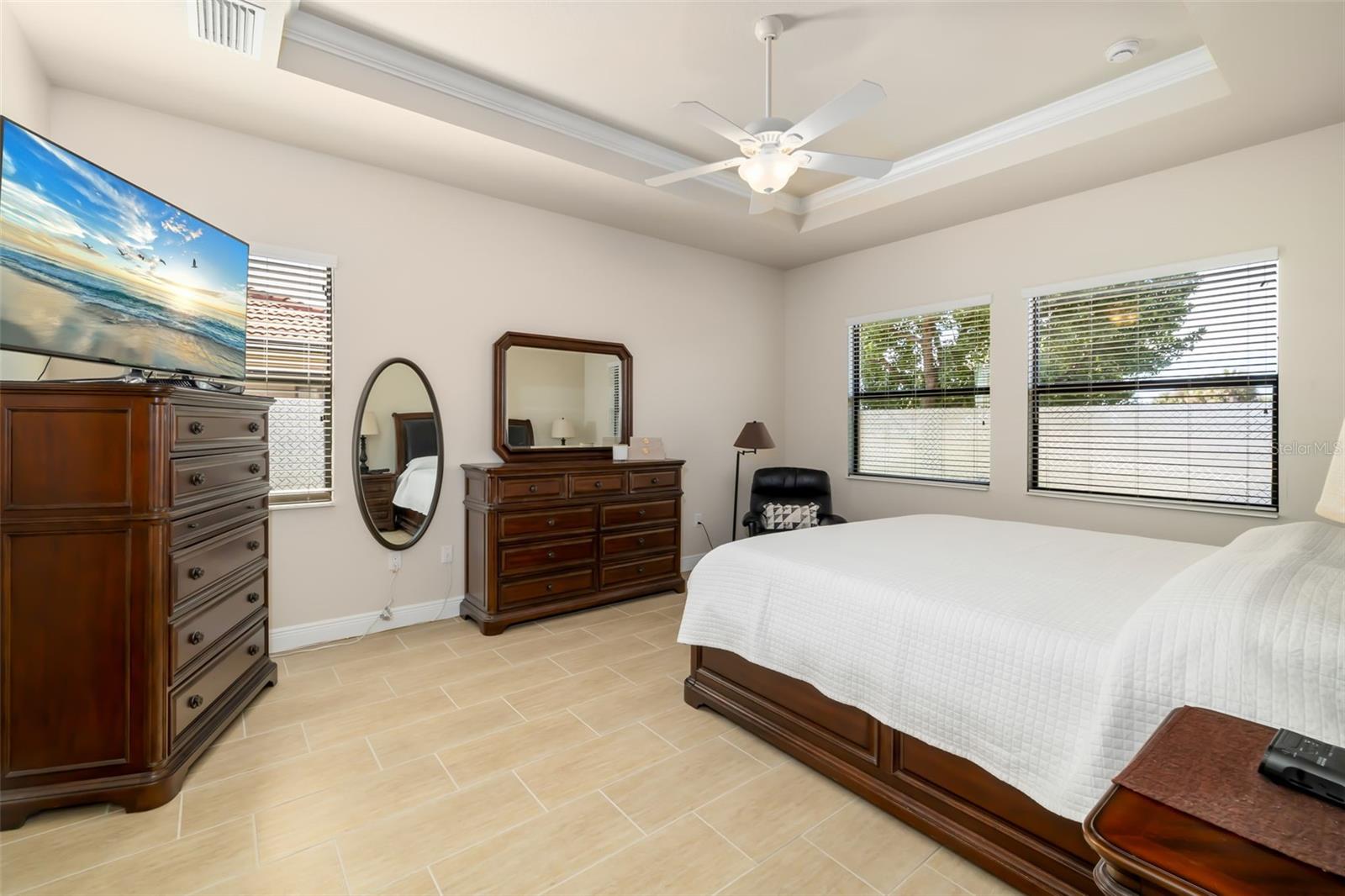 SARASOTA NATIONAL - Residential