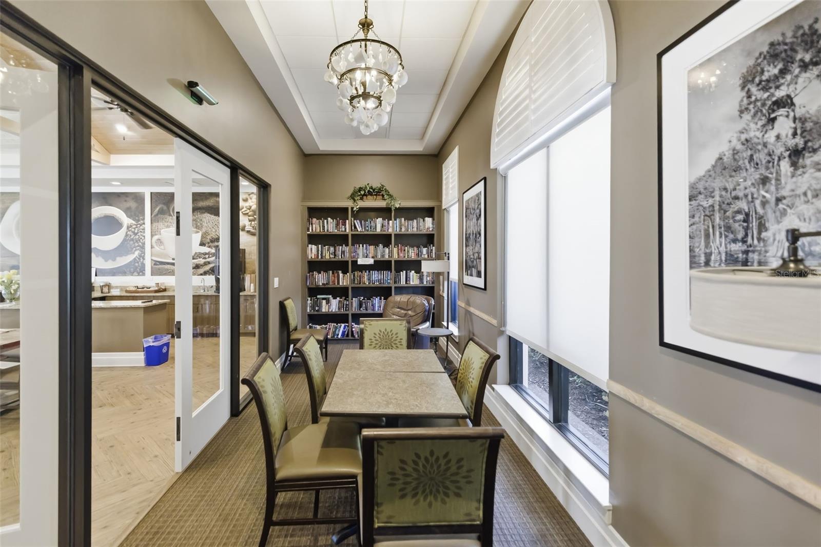 SARASOTA NATIONAL - Residential