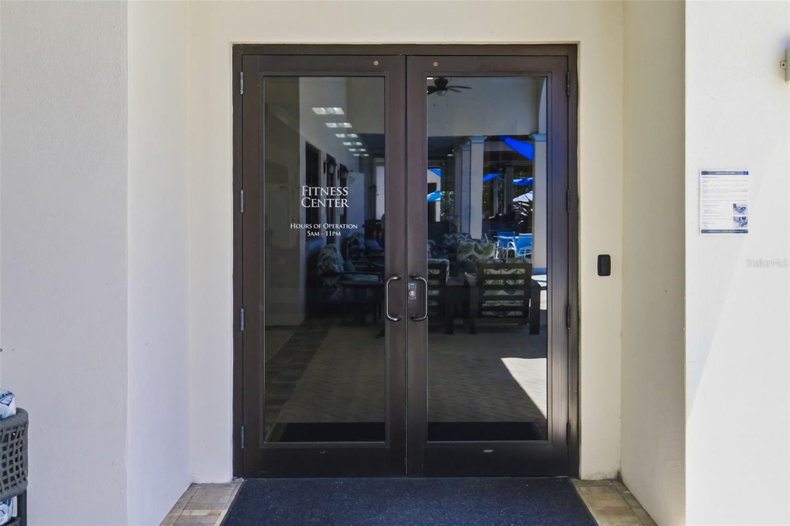 SARASOTA NATIONAL - Residential