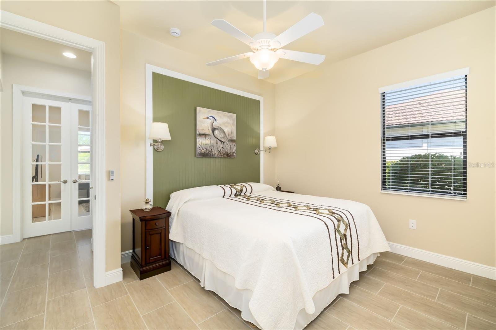 SARASOTA NATIONAL - Residential