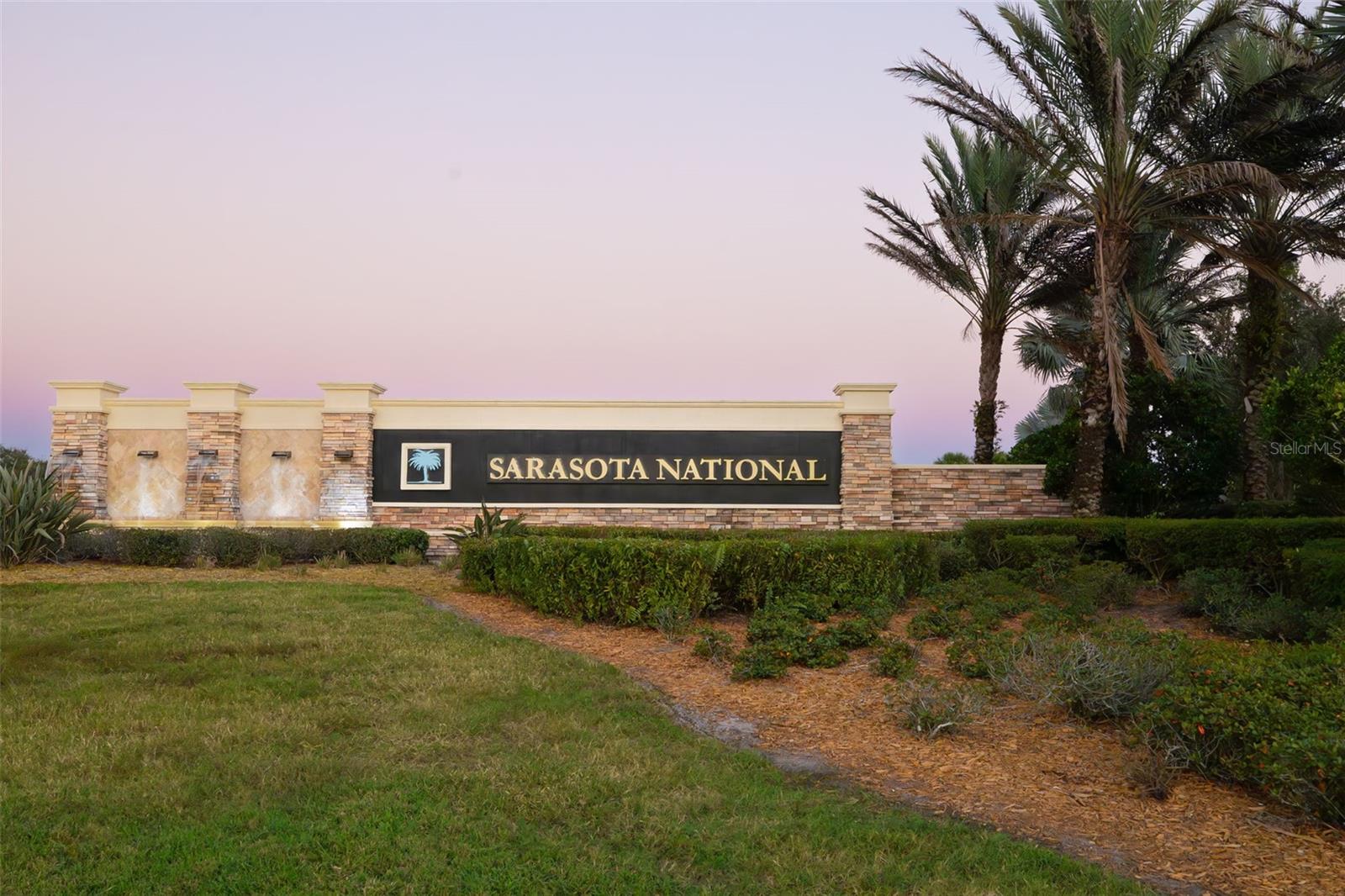 SARASOTA NATIONAL - Residential