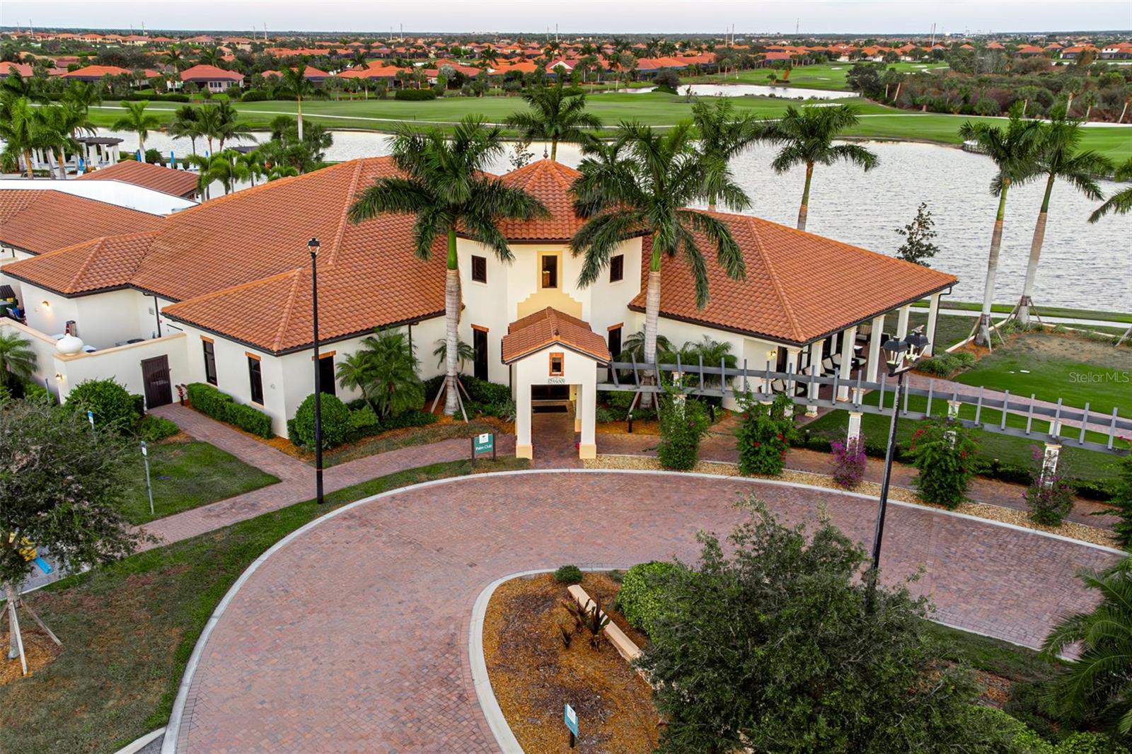 SARASOTA NATIONAL - Residential