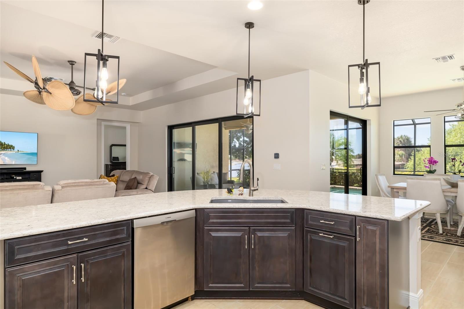 SARASOTA NATIONAL - Residential