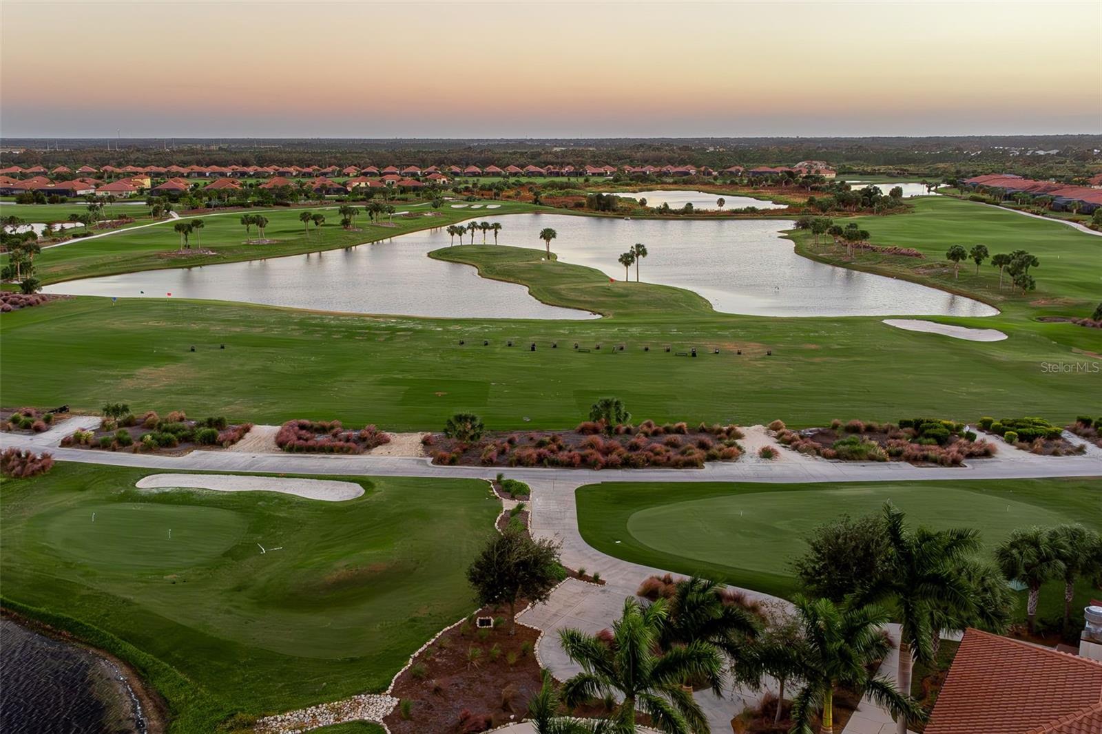 SARASOTA NATIONAL - Residential