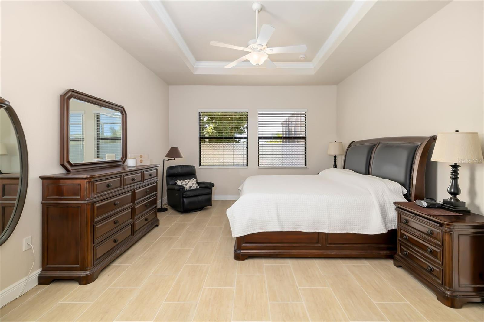 SARASOTA NATIONAL - Residential