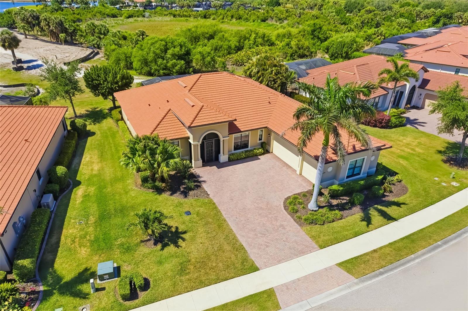 SARASOTA NATIONAL - Residential