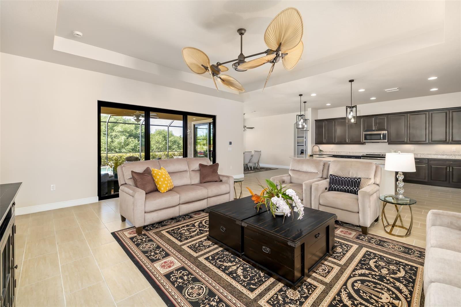 SARASOTA NATIONAL - Residential