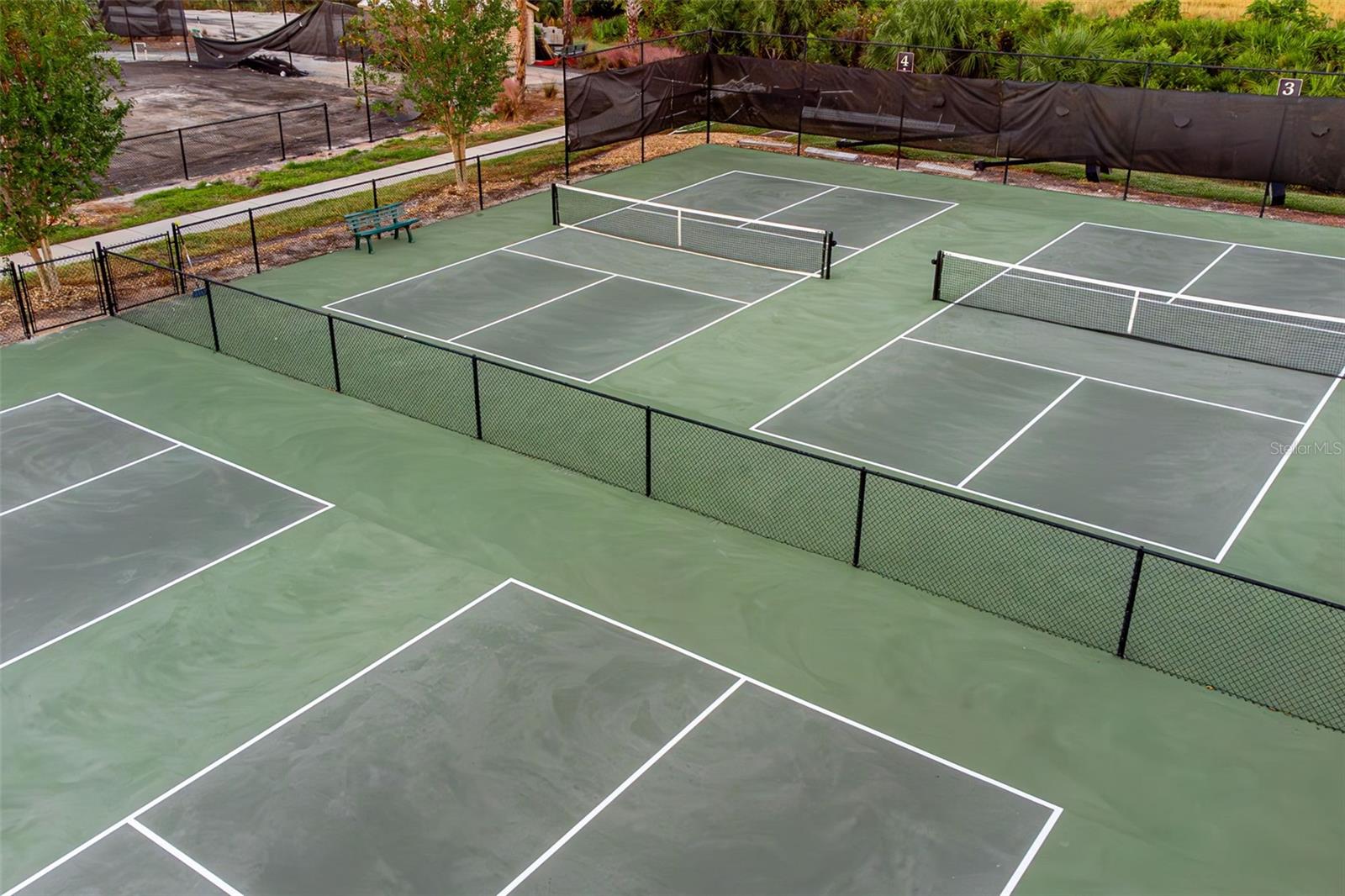 SARASOTA NATIONAL - Residential