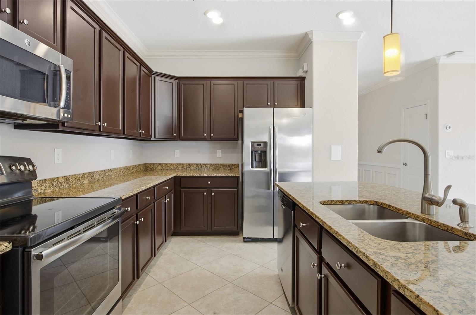 GRAN PARADISO PH 1 - Residential