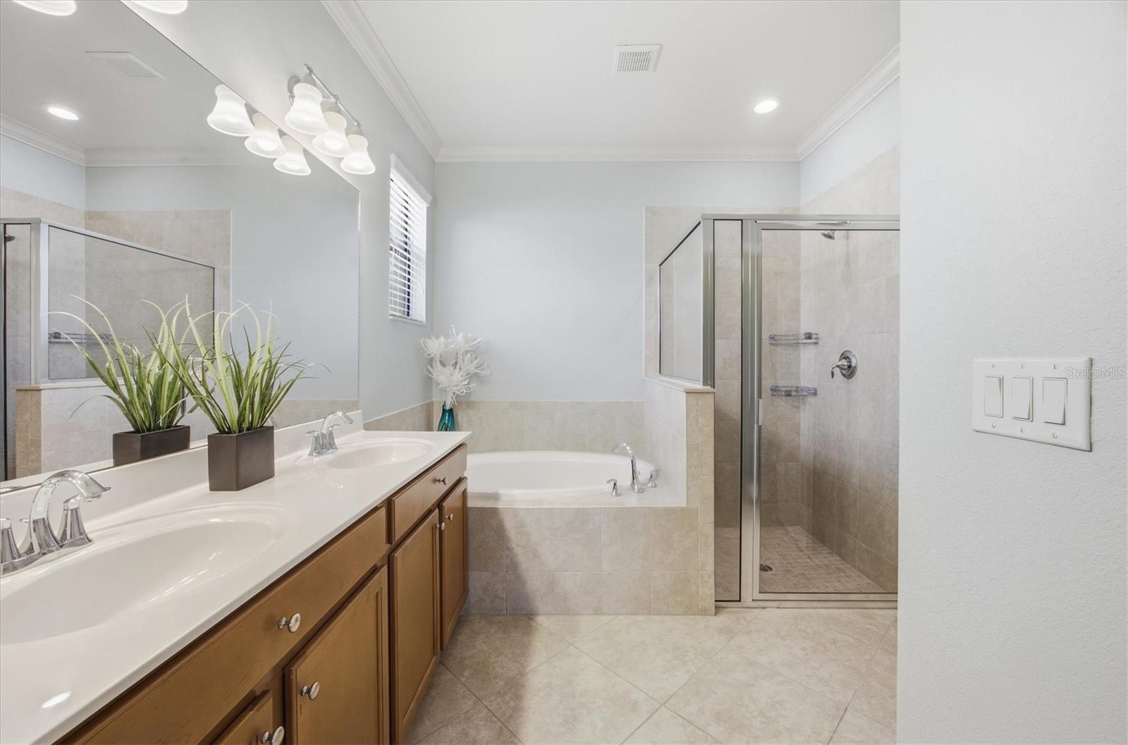 GRAN PARADISO PH 1 - Residential