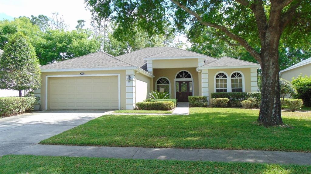 Photo of 3807 Beacon Ridge Way, Clermont, FL 34711 (MLS # S5148095)