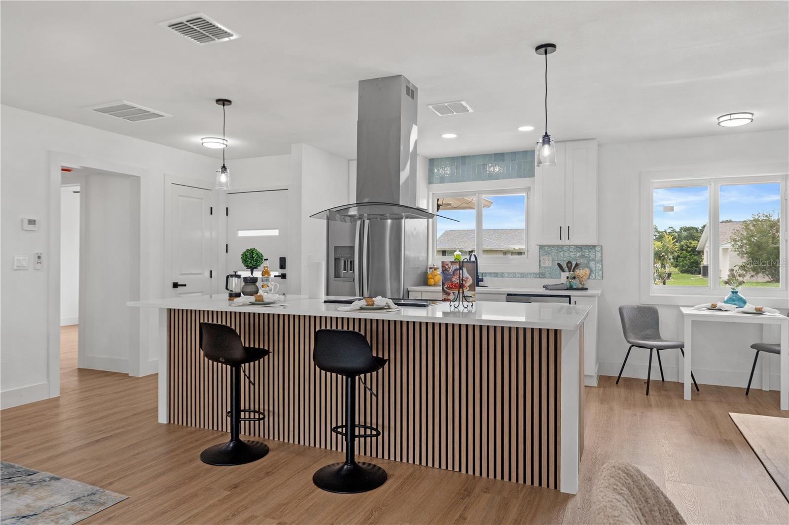 1406 SETON HALL DRIVE