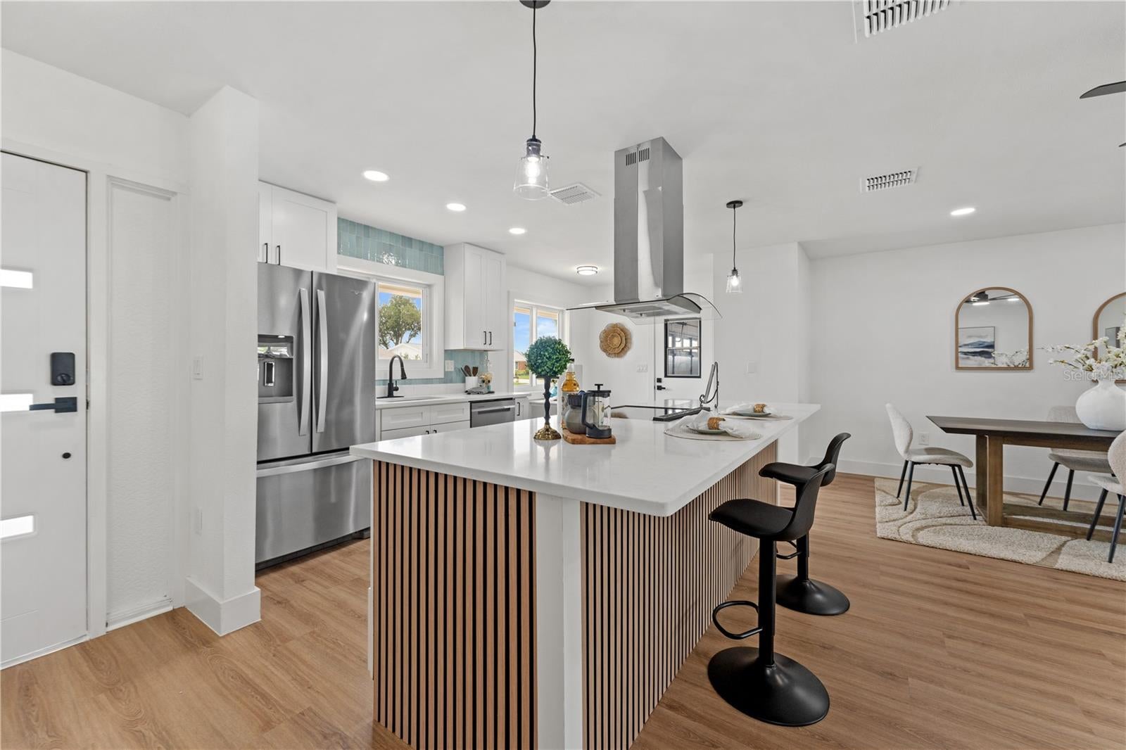 1406 SETON HALL DRIVE