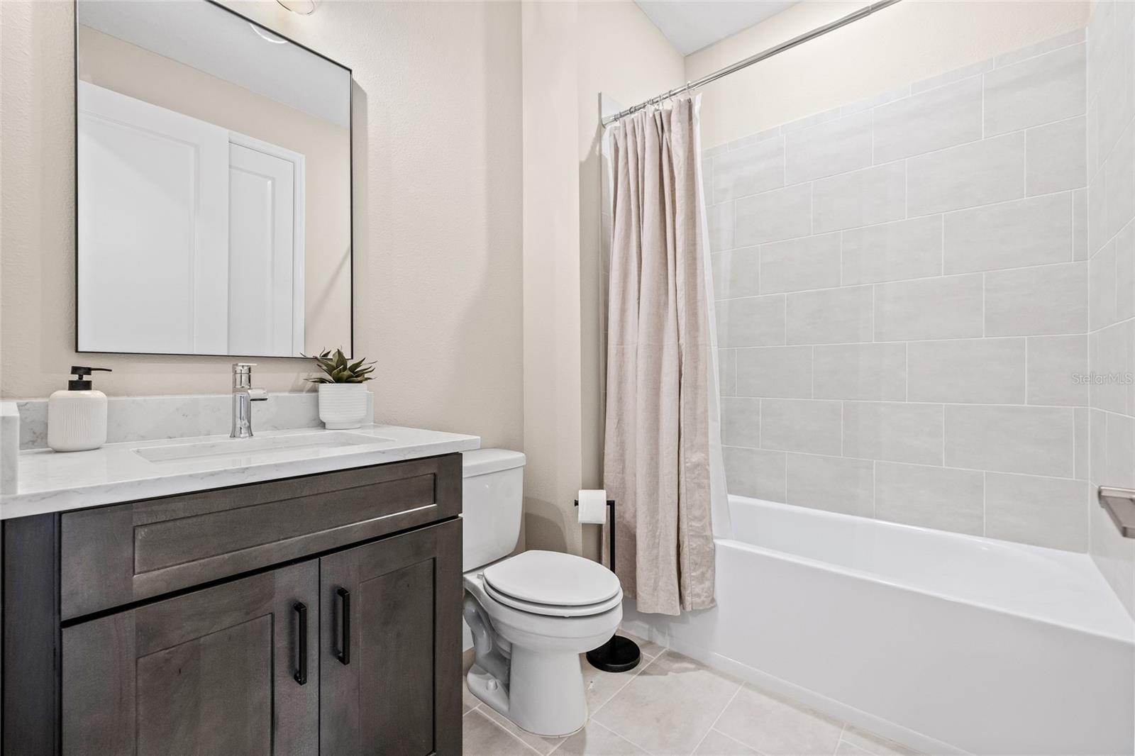 TIBURON - Residential