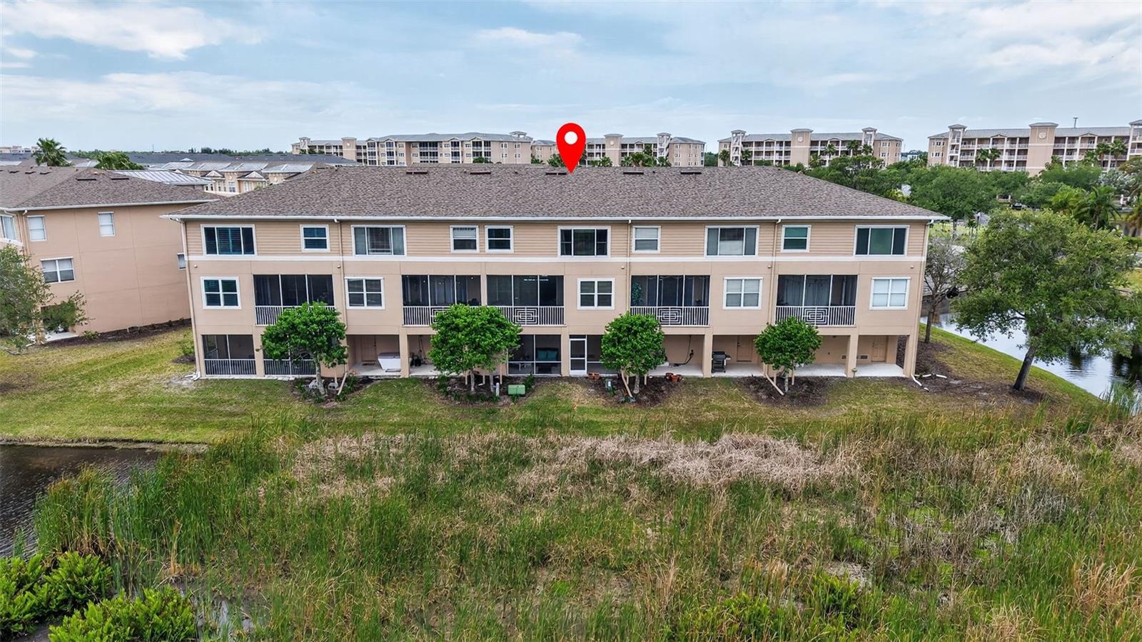 SEMINOLE ISLE TWNHMS - Residential