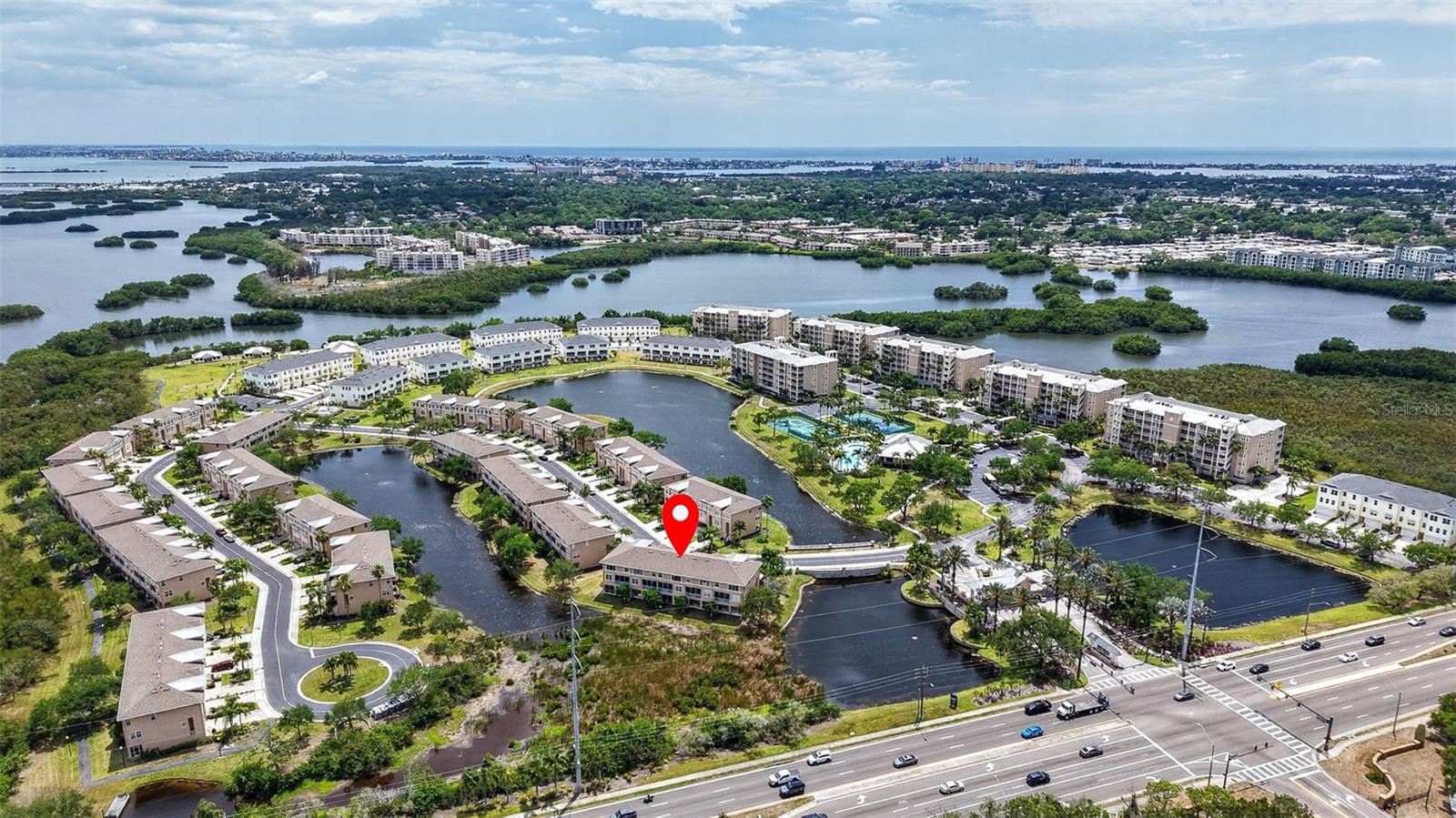 SEMINOLE ISLE TWNHMS - Residential