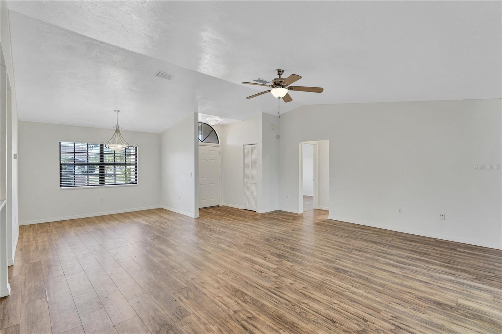 BRIARWOOD UNITS 1&2 - Residential