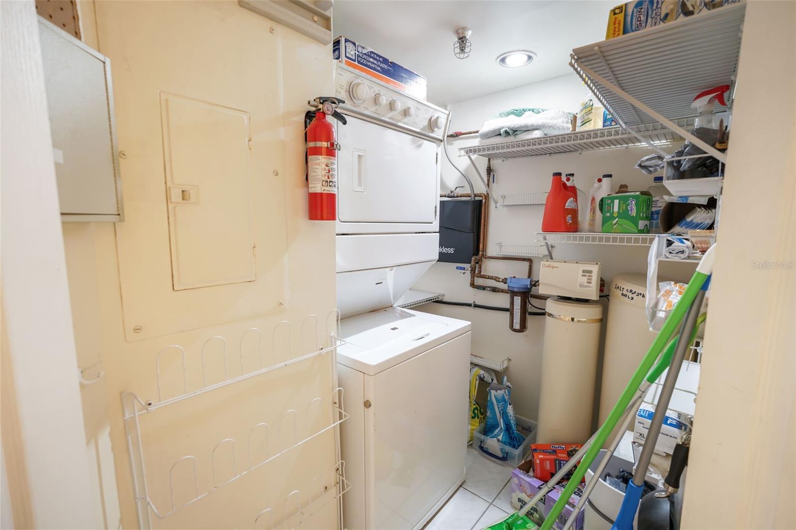 GULF ISLAND BEACH TENNIS - Residential