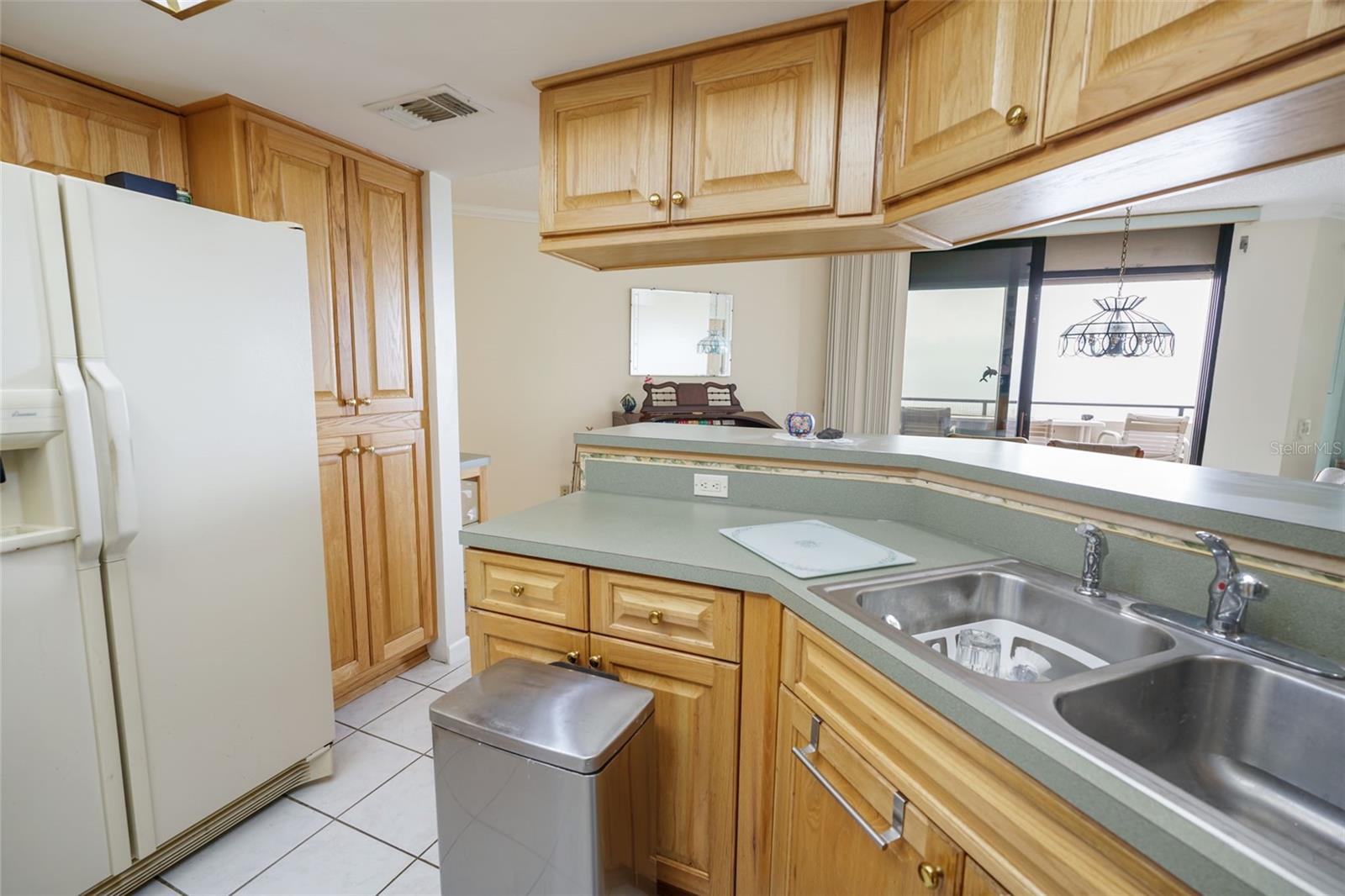 GULF ISLAND BEACH TENNIS - Residential