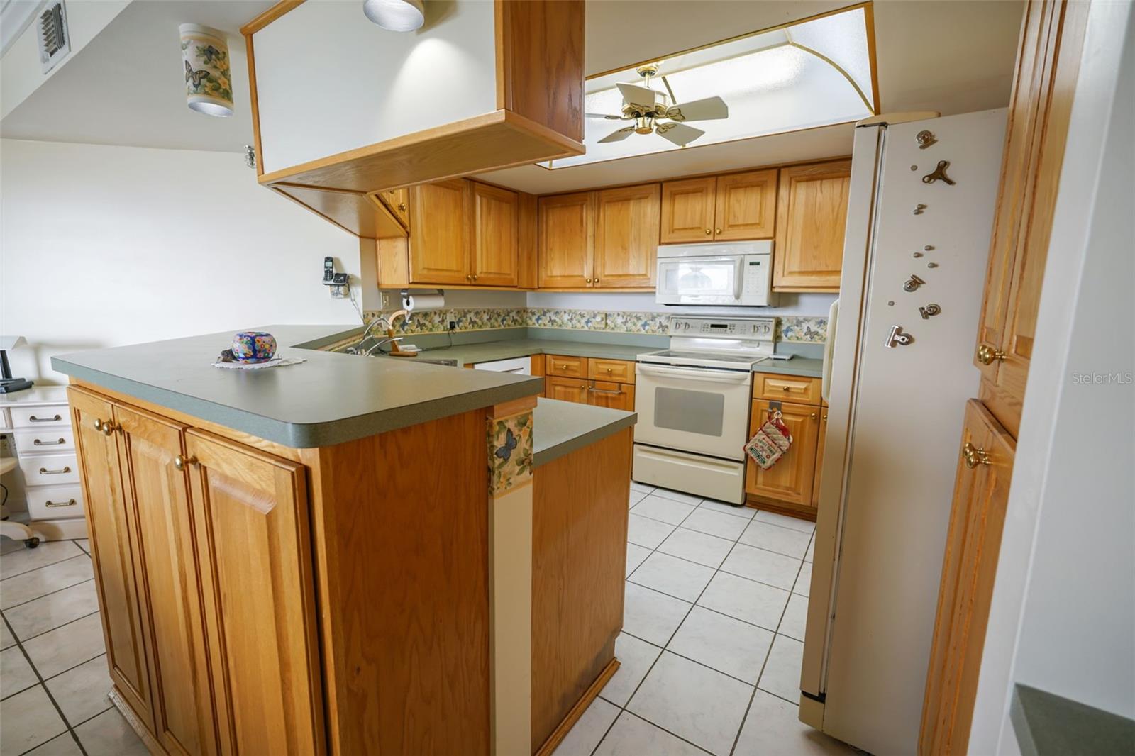 GULF ISLAND BEACH TENNIS - Residential