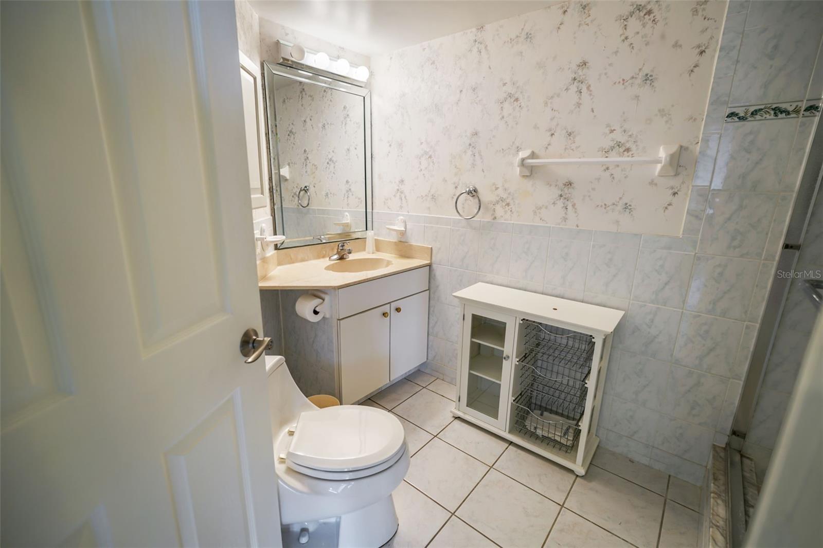 GULF ISLAND BEACH TENNIS - Residential