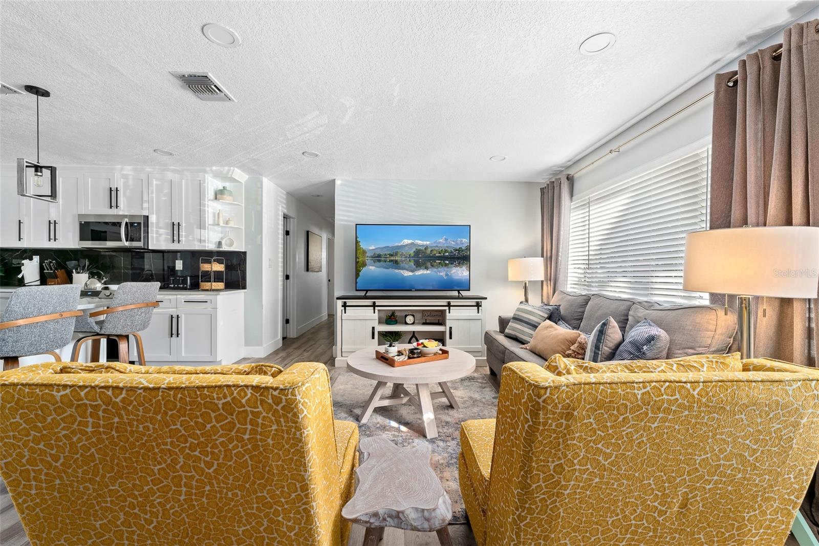 3485 FLORAL DRIVE