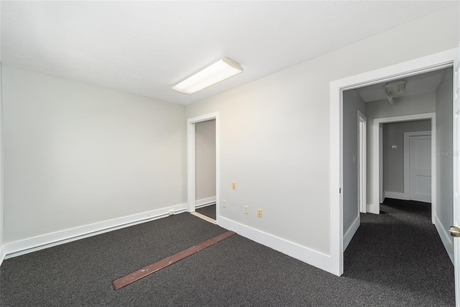 HOMESTEAD - Commercial Sale